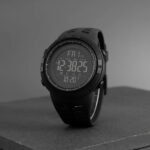 Set bolso vintage y reloj - Image 3